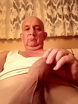 bigcock marusz online show from December 18, 6:46 pm