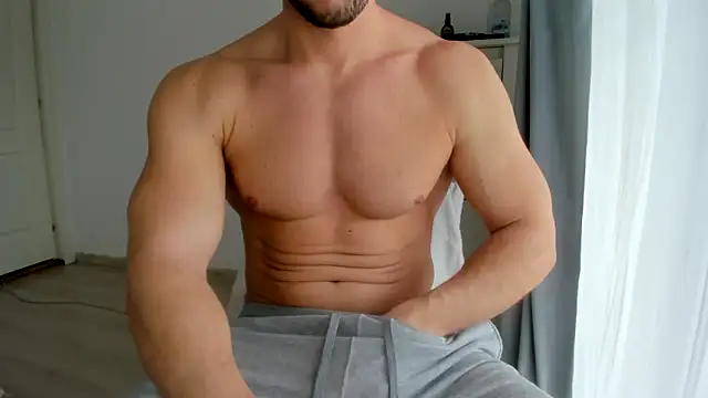 woolfiie online show from February 7, 10:33 am