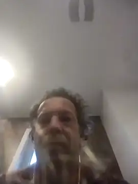 Snapshot of trucker1979 chatting on October 22, 8:23 pm trucker1979 online show from October 22, 8:23 pm