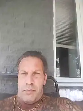 Snapshot of trucker1979 chatting on October 3, 2:11 pm trucker1979 online show from October 3, 2:11 pm