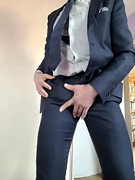 Justforoneday online show from March 4, 11:40 am