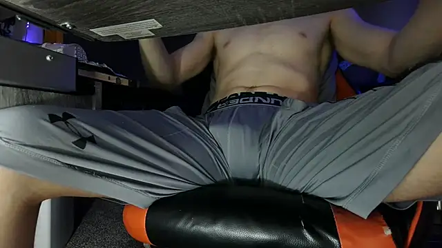 Dick and muscles online show from March 22, 5:49 am