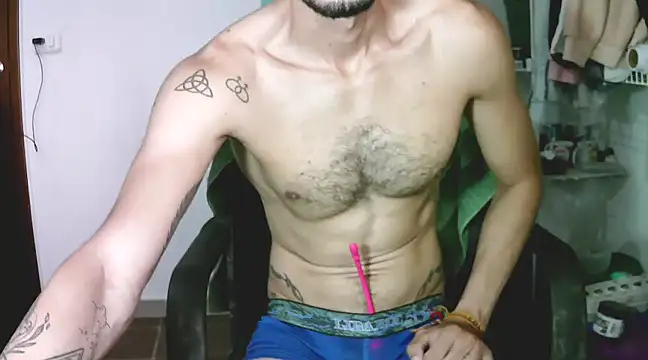 alisterxxx online show from December 20, 12:38 pm