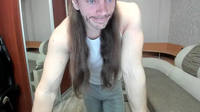 Marrymepls online show from November 23, 3:45 pm