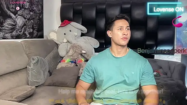 BenjaminCooperk online show from April 6, 6:58 am