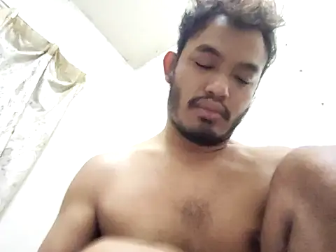 eizy2310 online show from December 10, 9:22 pm