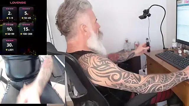 njdbear online show from February 18, 8:37 pm