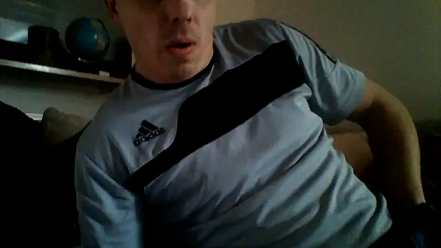 Snapshot of Pavelbure77 chatting on February 5, 9:04 am Pavelbure77 online show from February 5, 9:04 am