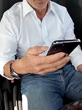 giorgio481510 online show from February 28, 9:47 am