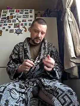 DanielOhCool online show from February 10, 6:29 am