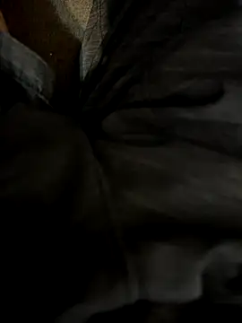 Snapshot of JohnnyBigShot chatting on October 29, 10:24 pm JohnnyBigShot online show from October 29, 10:24 pm