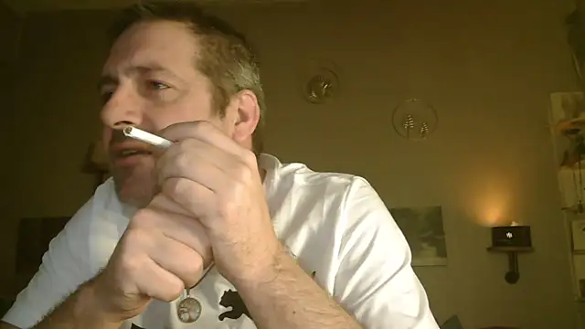 Snapshot of matrikes1 chatting on March 18, 7:12 pm matrikes1 online show from March 18, 7:12 pm