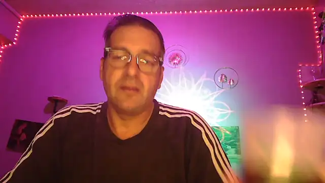 matrikes1 online show from November 7, 7:28 pm