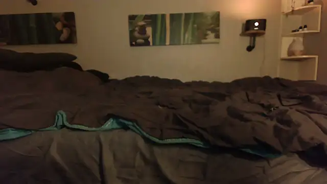 Snapshot of matrikes1 chatting on December 7, 10:50 pm matrikes1 online show from December 7, 10:50 pm