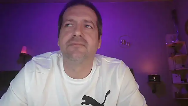 Snapshot of matrikes1 chatting on March 17, 8:09 pm matrikes1 online show from March 17, 8:09 pm