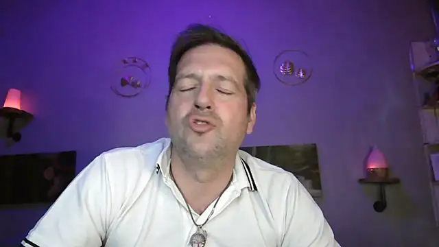 Snapshot of matrikes1 chatting on January 16, 6:48 pm matrikes1 online show from January 16, 6:48 pm