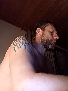 Kw8585kw online show from March 28, 1:28 am