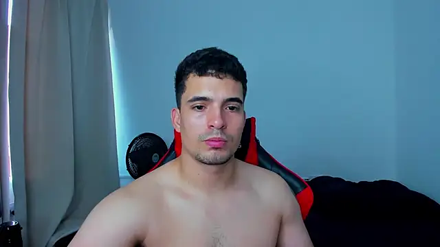 tanner hard  online show from March 9, 9:14 pm