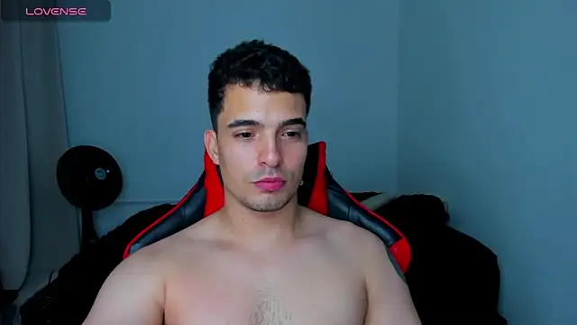 tanner hard  online show from March 7, 11:05 pm