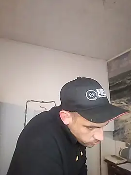 Codymc89 online show from October 31, 8:56 pm