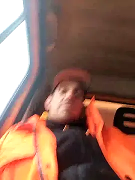 Codymc89 online show from December 17, 9:38 am