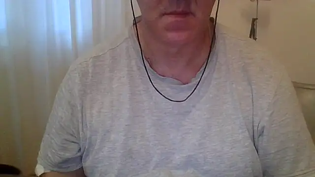 ANONIMO7735 online show from September 30, 5:13 am