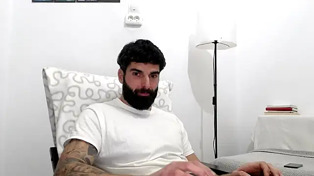 Verycutex online show from January 11, 6:33 pm