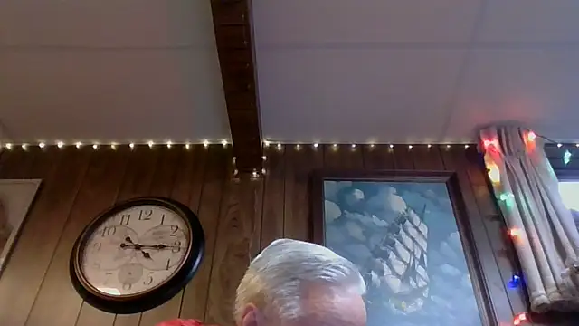 Snapshot of Makowboy chatting on December 18, 11:19 pm Makowboy online show from December 18, 11:19 pm