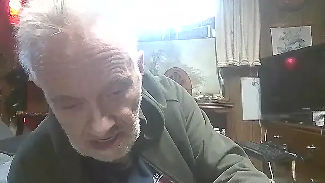 Makowboy online show from June 28, 6:36 pm
