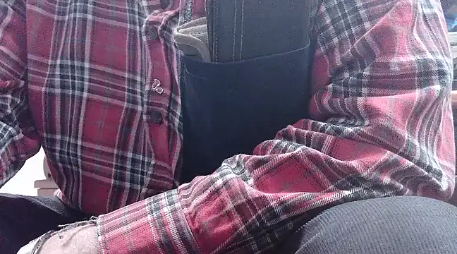 Snapshot of HaraldGermany chatting on February 23, 6:19 pm HaraldGermany online show from February 23, 6:19 pm