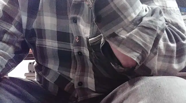 Snapshot of HaraldGermany chatting on March 21, 8:18 pm HaraldGermany online show from March 21, 8:18 pm