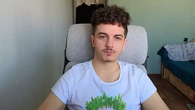 Remy Miles online show from February 28, 8:13 am