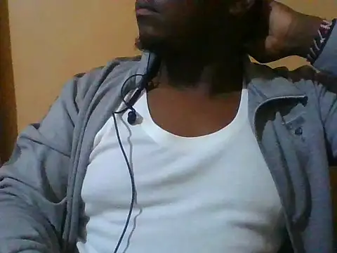 honeyswit online show from October 29, 6:33 pm