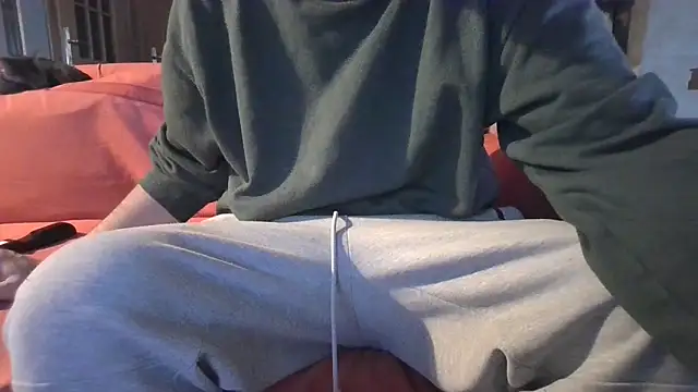 naked bear online show from February 14, 7:59 am