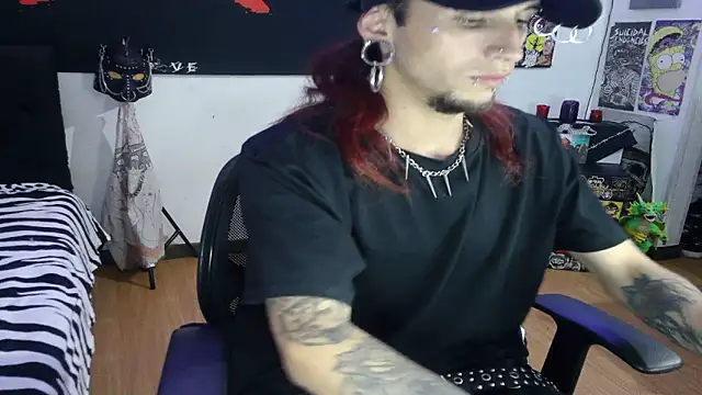 davidroses420 online show from January 8, 1:21 am