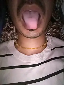 Snapshot of dreamtoungelick69 chatting on January 24, 10:19 pm dreamtoungelick69 online show from January 24, 10:19 pm