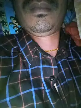 Snapshot of dreamtoungelick69 chatting on March 20, 11:23 pm dreamtoungelick69 online show from March 20, 11:23 pm