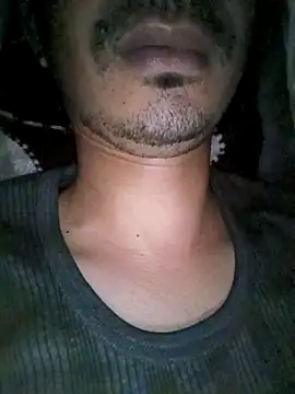 Snapshot of dreamtoungelick69 chatting on March 9, 10:30 pm dreamtoungelick69 online show from March 9, 10:30 pm