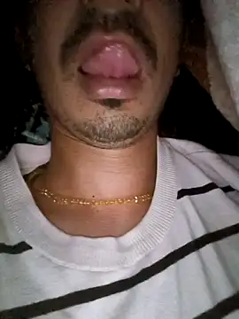 Snapshot of dreamtoungelick69 chatting on February 13, 11:04 pm dreamtoungelick69 online show from February 13, 11:04 pm