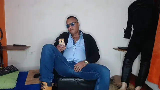 hardrock982 online show from March 4, 1:28 pm