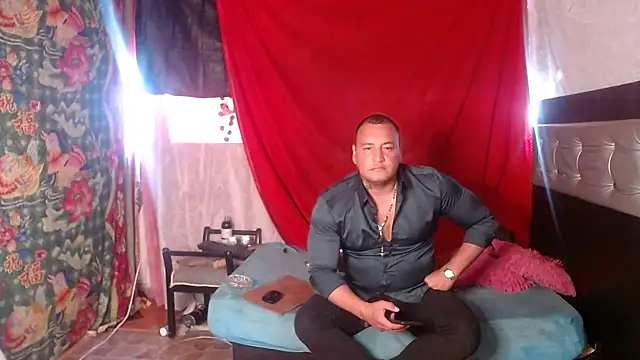 hardrock982 online show from December 2, 1:55 pm