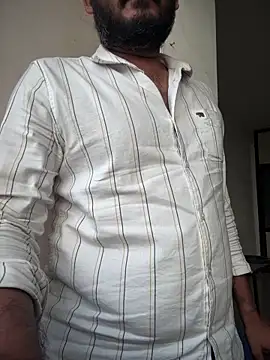 Snapshot of Spicy_aryan chatting on March 18, 12:39 pm Spicy aryan online show from March 18, 12:39 pm