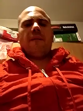 bujazolaxxx online show from April 7, 7:47 pm