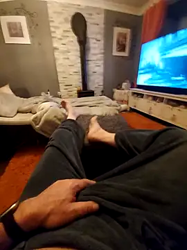 juniperberi29 online show from October 22, 8:23 pm