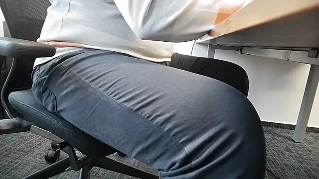 69bezfleku online show from November 10, 7:13 am