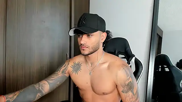 Alessandro Vanni online show from December 28, 3:59 pm