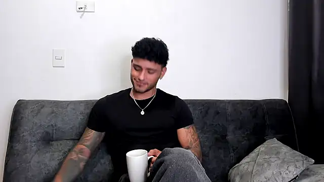 Alessandro Vanni online show from March 5, 2:57 am