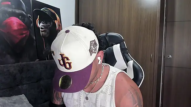 Alessandro Vanni online show from November 14, 1:53 am