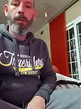 207RCCam online show from January 3, 11:01 pm