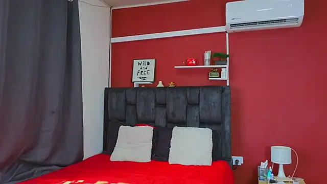 FelipeAndMarcello3 online show from January 10, 8:37 pm